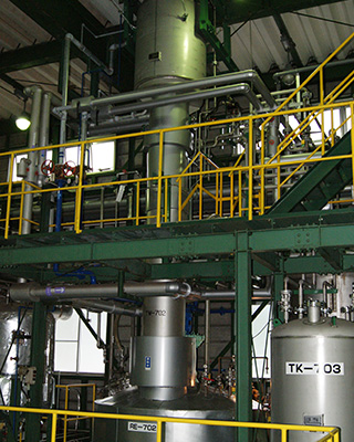 Stainless steel reactors (10,000L)